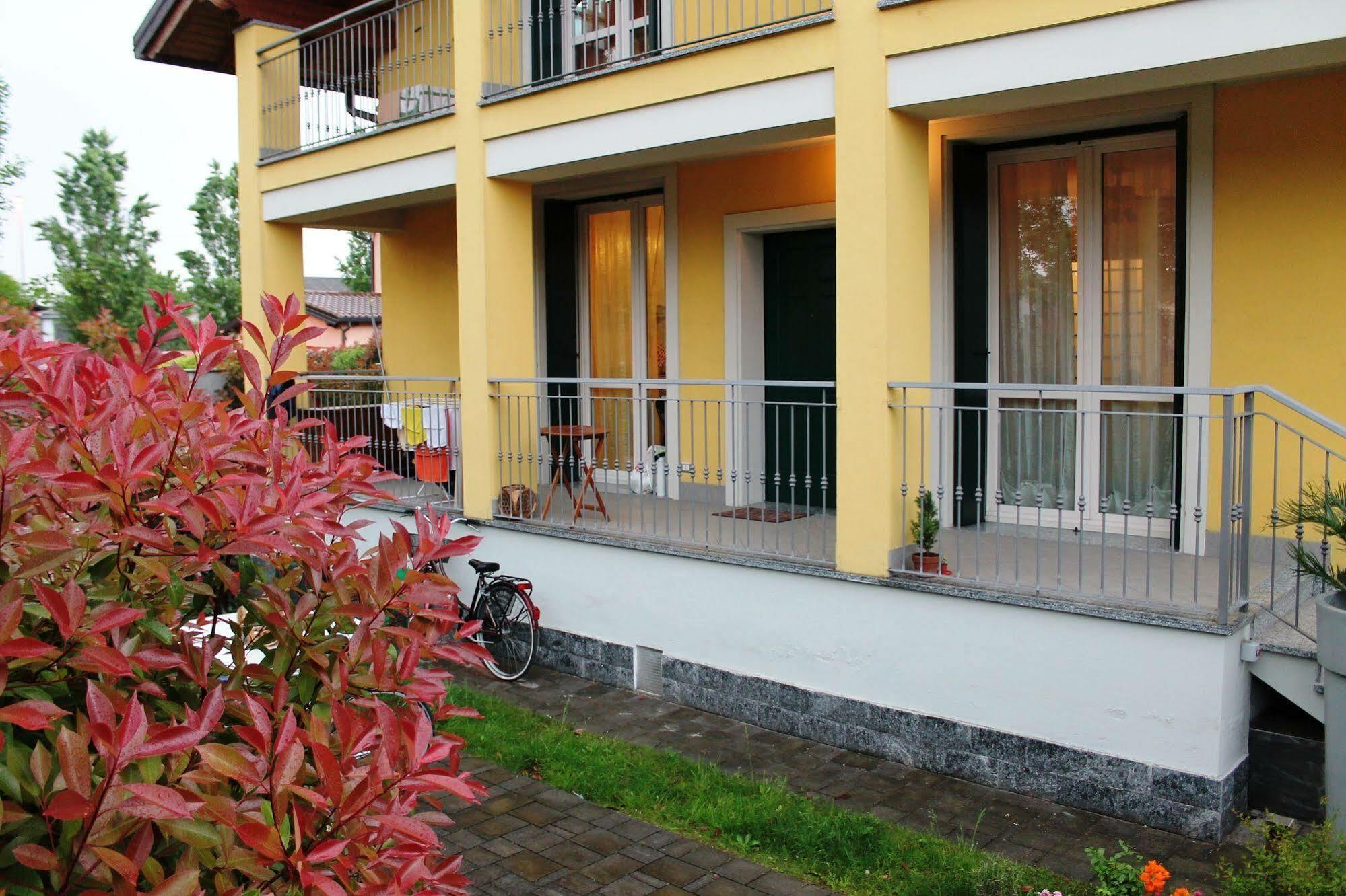 B&B Villa Milano By Rhospitality It Cornaredo Exterior foto